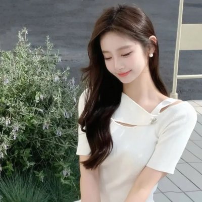 炎女海报